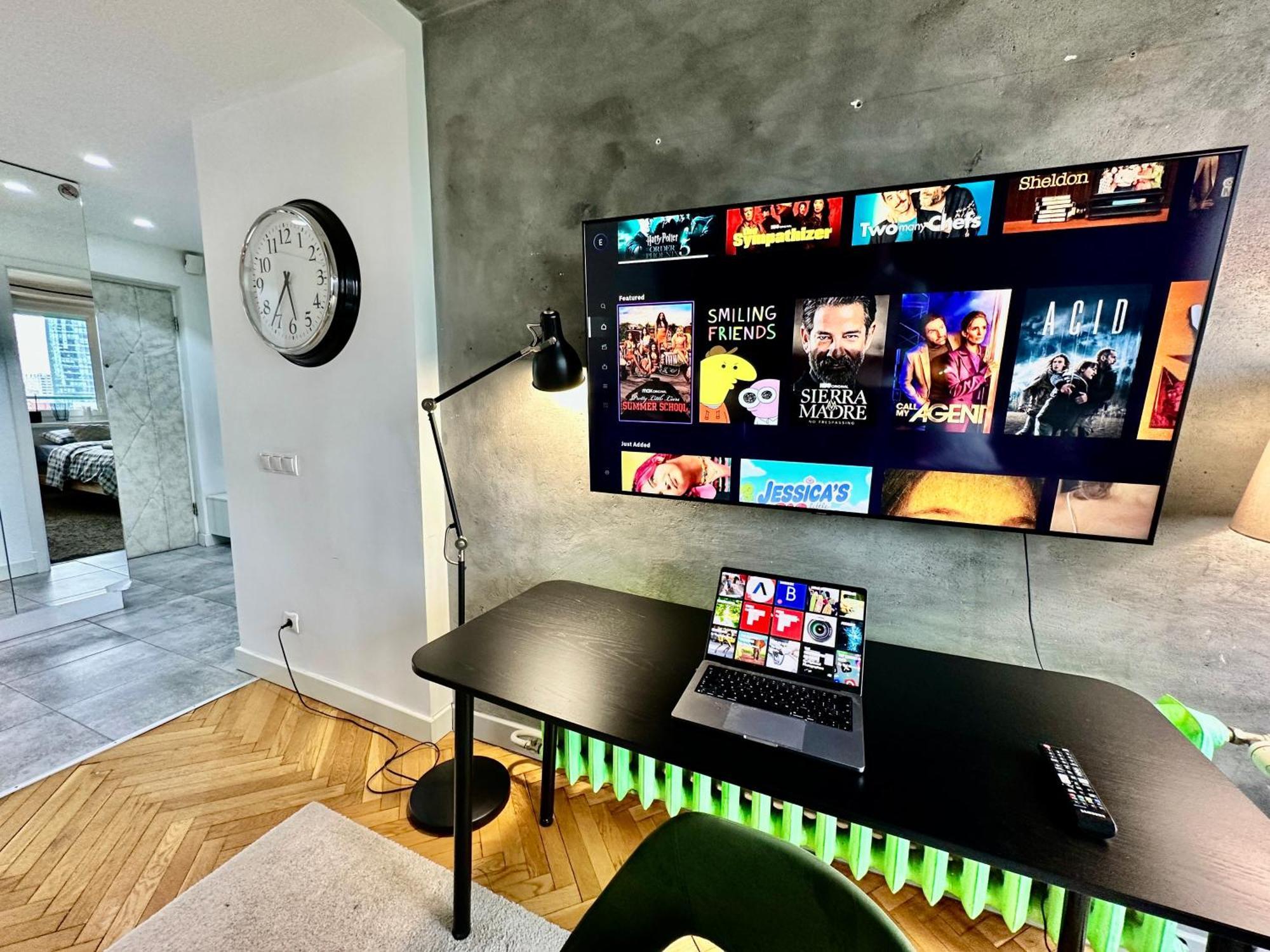 Palace 2 Wifi 600 Mbs 55'Tv Netflix Hbo 2Xmetro Appletv Varsóvia Exterior foto